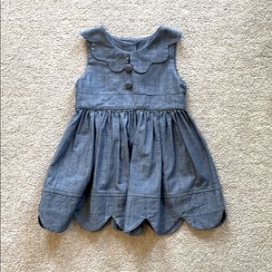 Girls chambray dress w/scallop collar & hem EUC!